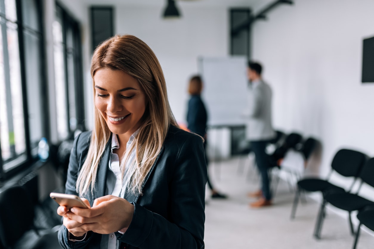 job interview phone etiquette